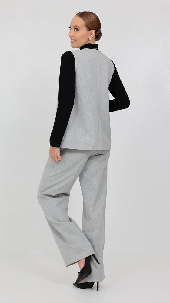 Костюм с жилетом 8-57