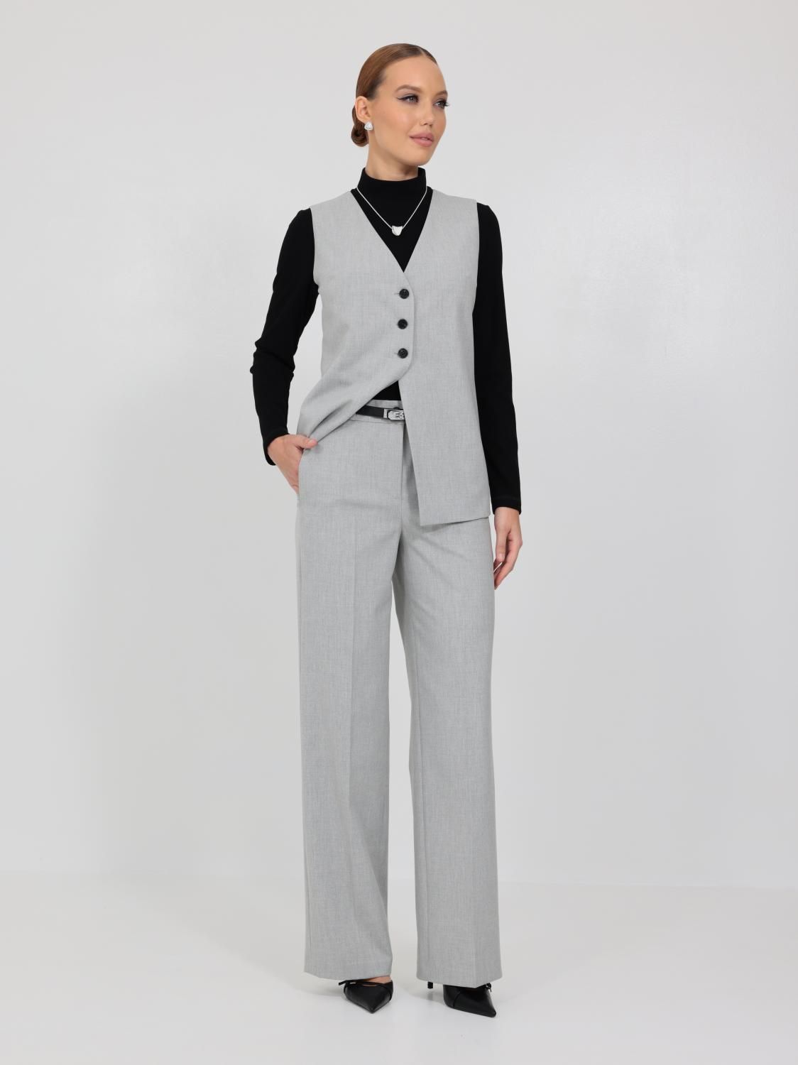 Костюм с жилетом 8-57